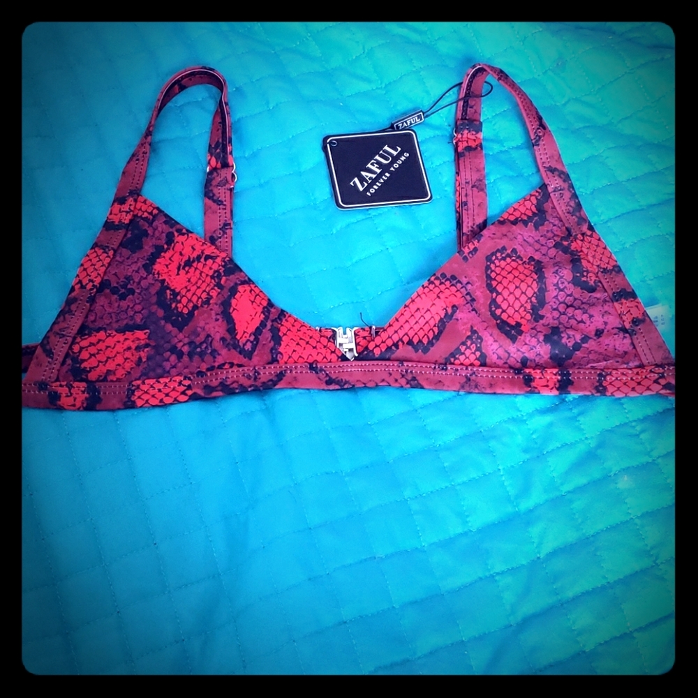 ZAFUL swimsuit (top only)